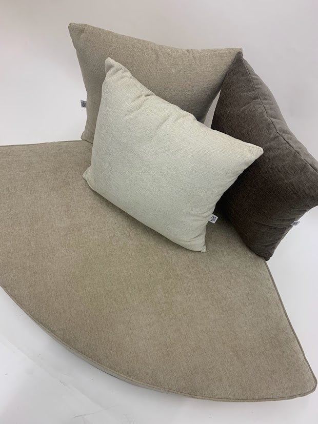 פינת זולה מעוגלת עבה | בתוספת  כריות נוי | קידס זולה